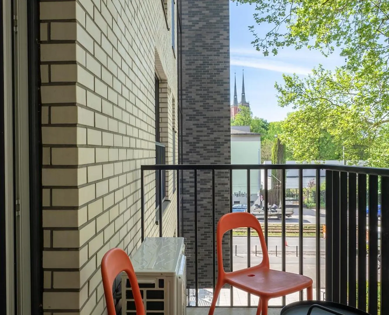 Botanica Deluxe Apartment With Balcony & Ac - Properunit Wroclaw